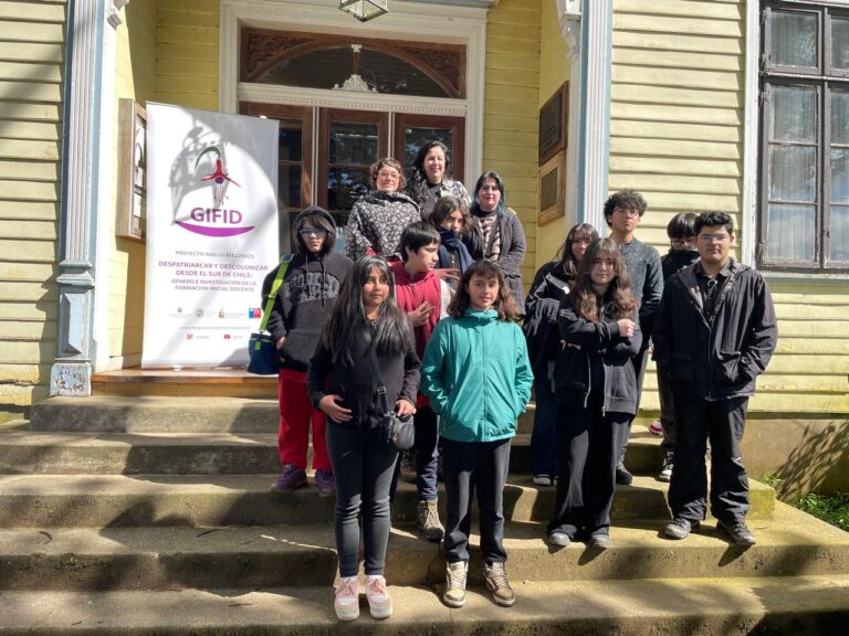 Escuela Rural Los Pellines visitó Museos UACh en el marco del proyecto GIFID