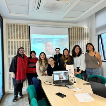 Investigadora Ainhoa Vásquez realizó taller sobre investigación con perspectiva de género en la UACh